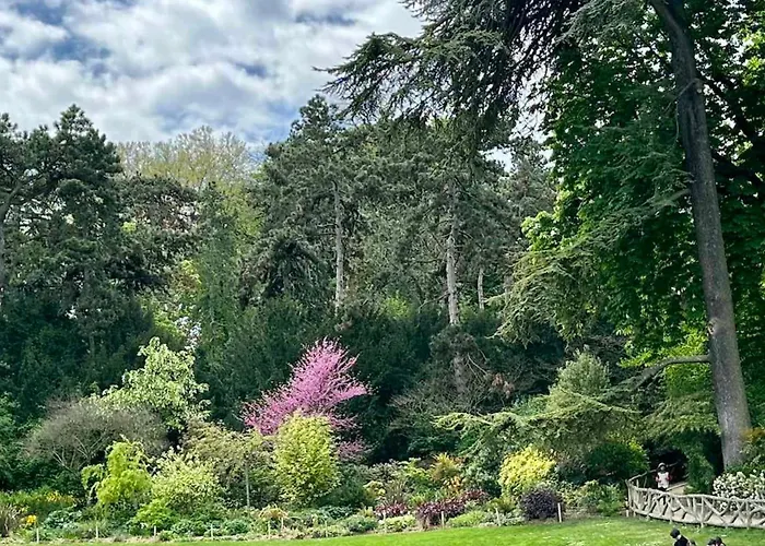 Cozy In Alesia 14th Ferienhaus